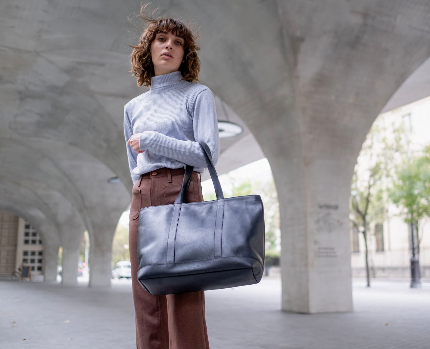 Olga Black Leather Tote Bag